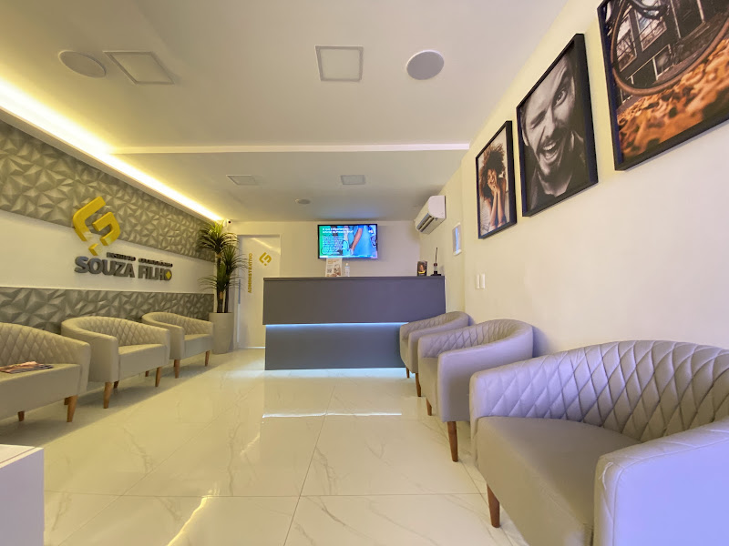 Foto 3 de Dr. Leandro de Souza - Dentista e Ortodontista em Linhares