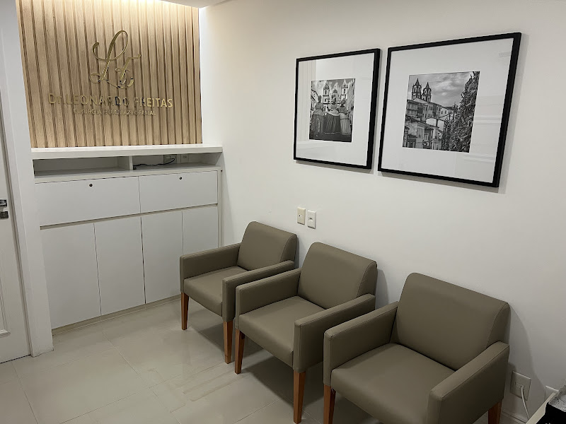 Foto 3 de Dr. Leonardo Freitas | Cirurgião Bucomaxilofacial