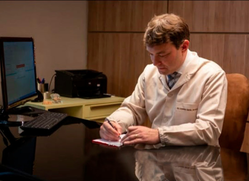 Foto 2 de Dr.Leonardo Galvão