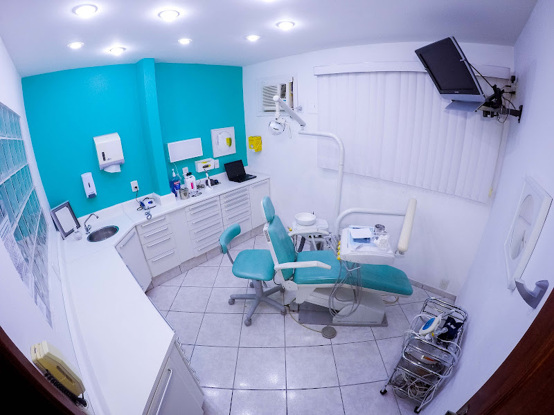 Foto 7 de Dr. Leonardo Stelzer Odontologia