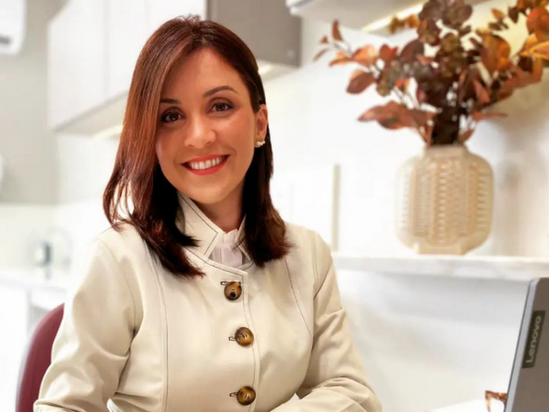 Foto de Drª Letícia Prata - Dentista - Jardim Camburi - Vitória ES