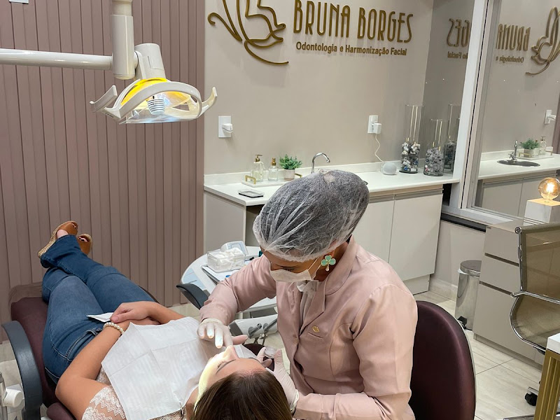 Foto 3 de Drª Lilian Amêndola | Harmonização Facial em São José do Rio Preto - SP