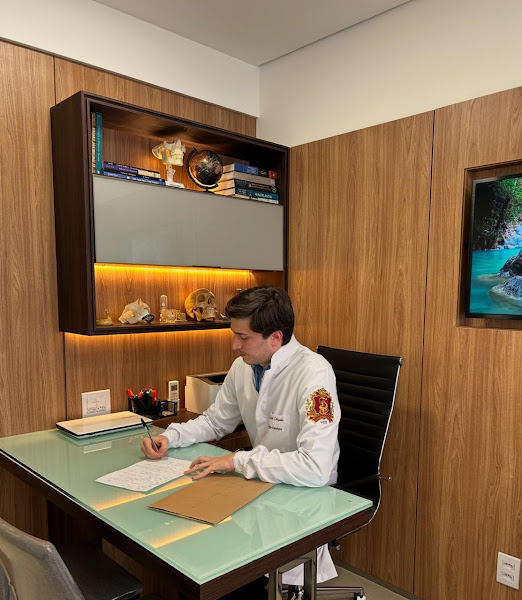 Foto 3 de Dr. Lucas Cançado