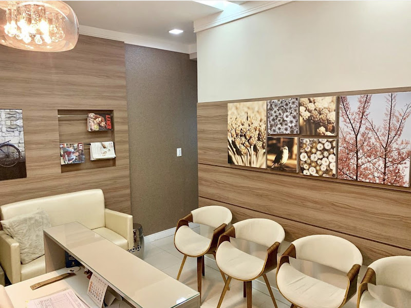 Foto 7 de Dr. Lucas Comesanha - Lentes de Contato Dental