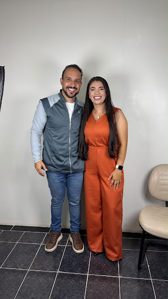 Foto 3 de Dr. Lucas Farias , Implantes Dentários e Lentes em Resina | Caruaru - PE