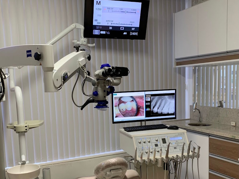 Foto 4 de Dr. Lucas Peixoto de Araújo - Especialista em Tratamento de Canal, Urgências, e Clínico Geral