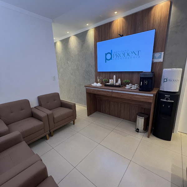 Foto 2 de ️ Dr. Lucas Piacenza - Dentista 24H