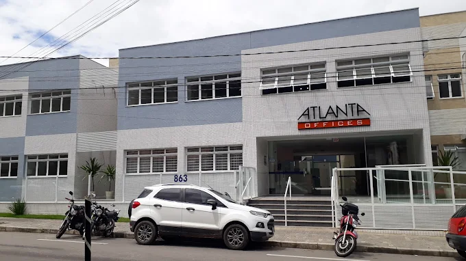 Foto 2 de Dr. Lucas Rihs | Dentista | Clareamento Dental | Poços de Caldas