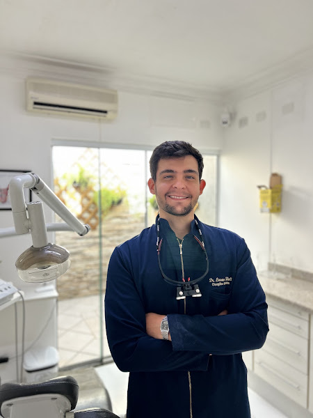 Foto 2 de Dr. Lucas Zilioli - Prótese Dentária em Americana