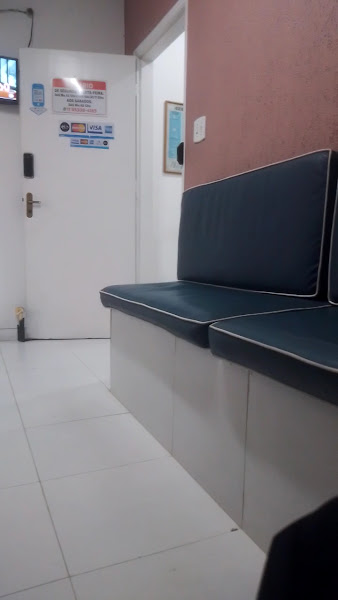 Foto 2 de Dr. Luciano Amorim Lemos | Dentista em Taboão da Serra