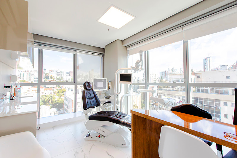 Foto 2 de Dr. Luís Gustavo Leite