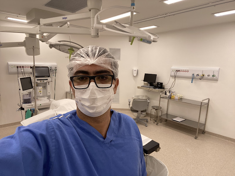 Foto 2 de Dr. Luiz Ernani Torres