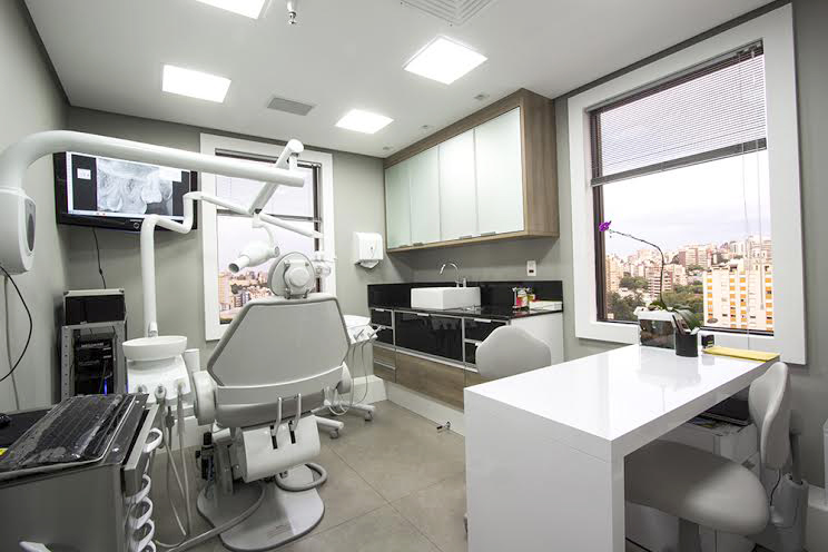 Foto 3 de Dr. Manuel Barrios - Odontologia Estética