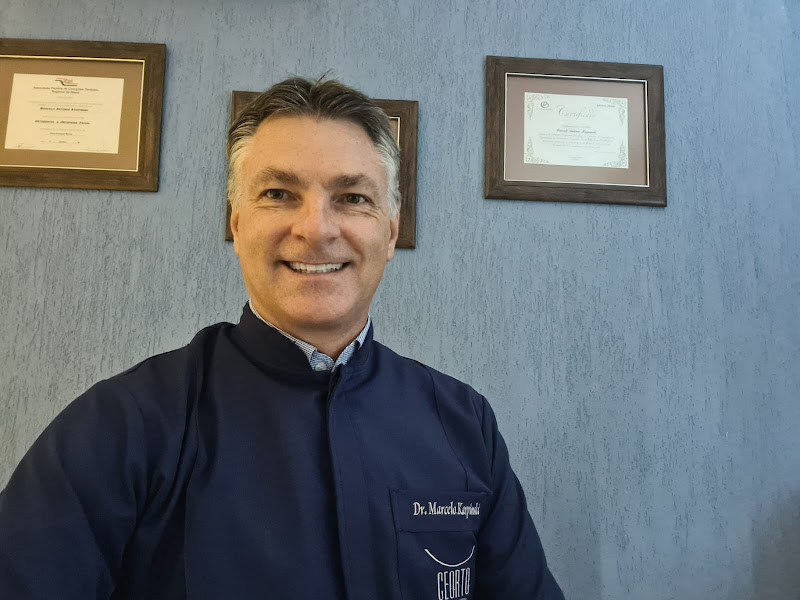 Foto 2 de Dr. Marcelo Antonio Karpinski - Invisalign Doctor - Chapecó