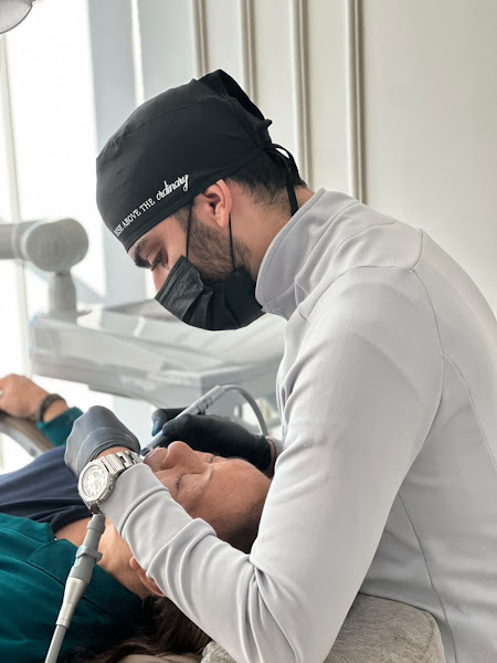 Foto 2 de Dr.Marcelo Costa Odontologia e Estética