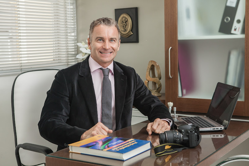 Foto 2 de Dr. Marcelo Goldoni | Dentista Implantodontista