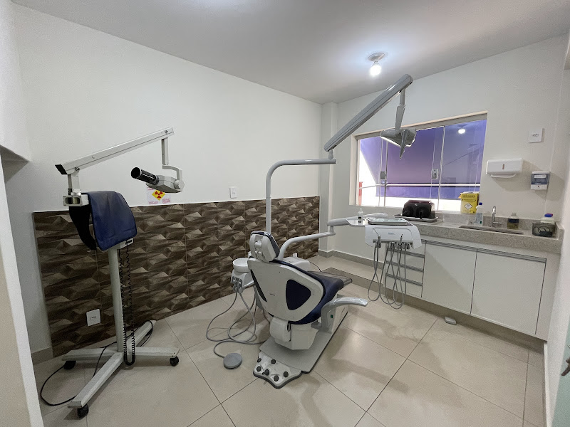 Foto 2 de Dr. Marcelo Nunes Braga - Plantão 24 h. - Dentista Varginha