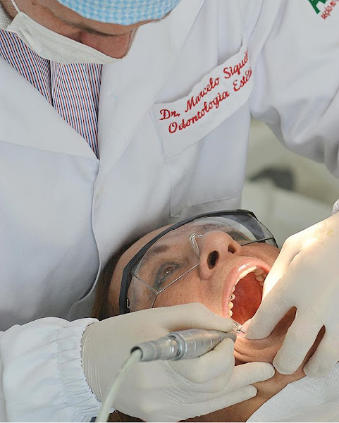 Foto 2 de Dr. Marcelo Siqueira