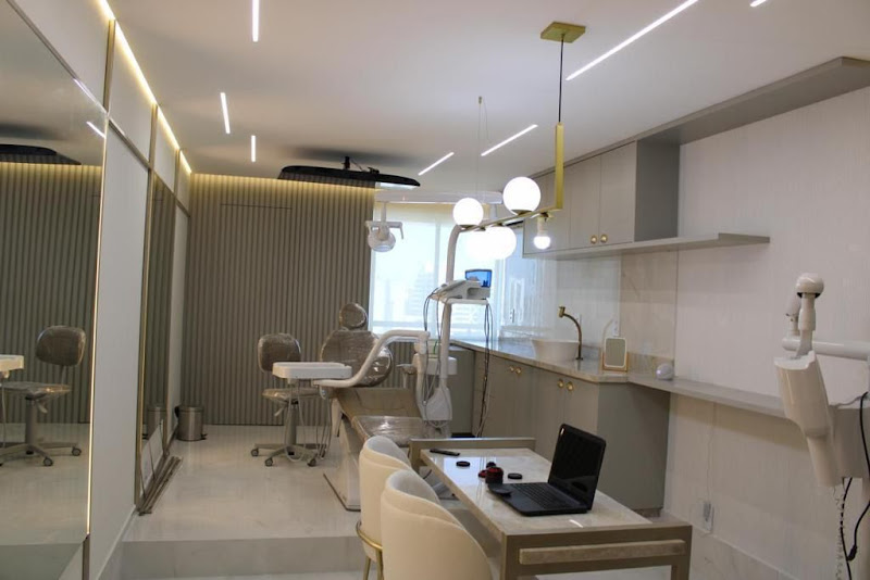 Foto 2 de Dr. Márcio Freire | Odontologia Especializada