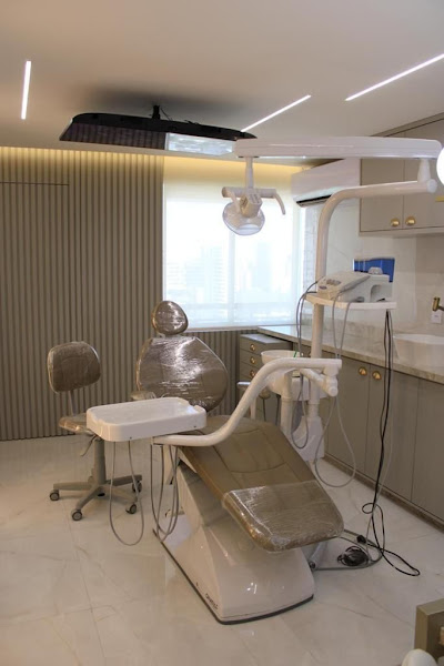 Foto 3 de Dr. Márcio Freire | Odontologia Especializada