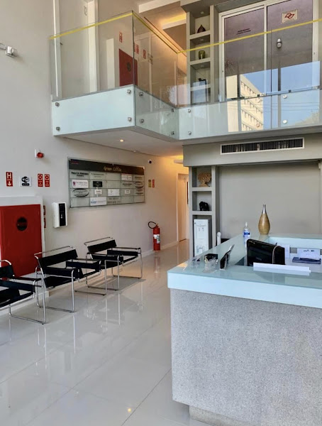 Foto 2 de Dr. Marco Aurélio de Aquino | PerioImplantodontia Estética & Regenerativa