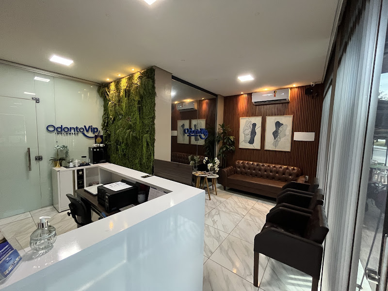 Foto 2 de Dr. Marco Aurélio - Implantes, Lentes e Reabilitação Oral em Marabá