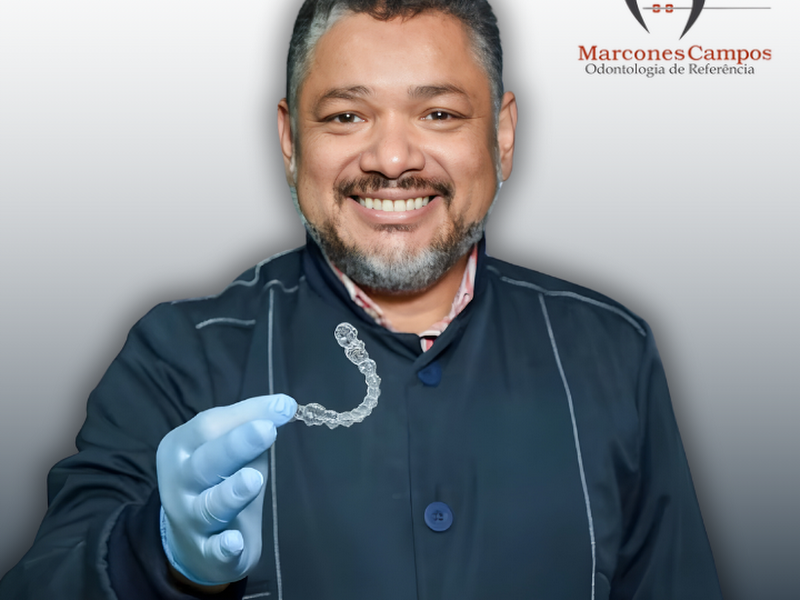 Foto de Dr. Marcones Campos - Especialista em Ortodontia e Invisalign
