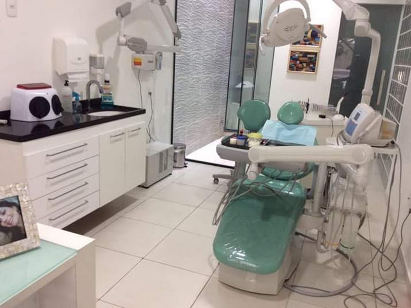 Foto 2 de Dr Marcos A. Gonçalves - Dentista