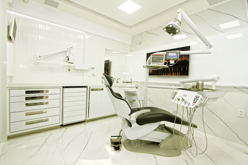 Foto 3 de Dr. Marcos Castro Alves