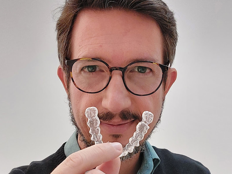 Foto 5 de Dr. Marcos de Oliveira | Dentista Belo Horizonte | Implante | Alinhador Invisível | Invisalign | Botox | Sedação