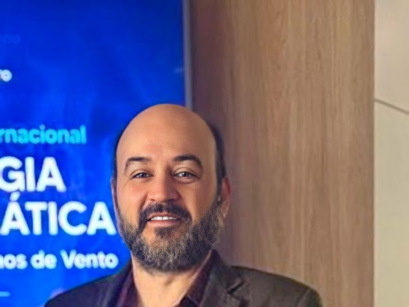 Foto de Dr. Marcos do Couto | Bucomaxilofacial | Especialista, Mestre e Doutor | Ortognática , Implantes , ATM e Cirurgias Faciais