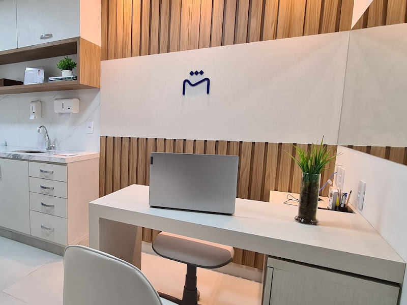 Foto 4 de Dr. Marcus Vinícius - Dentista em MG, Implantes, Próteses e Clínica Geral - Governador Valadares GV, BH Belo Horizonte