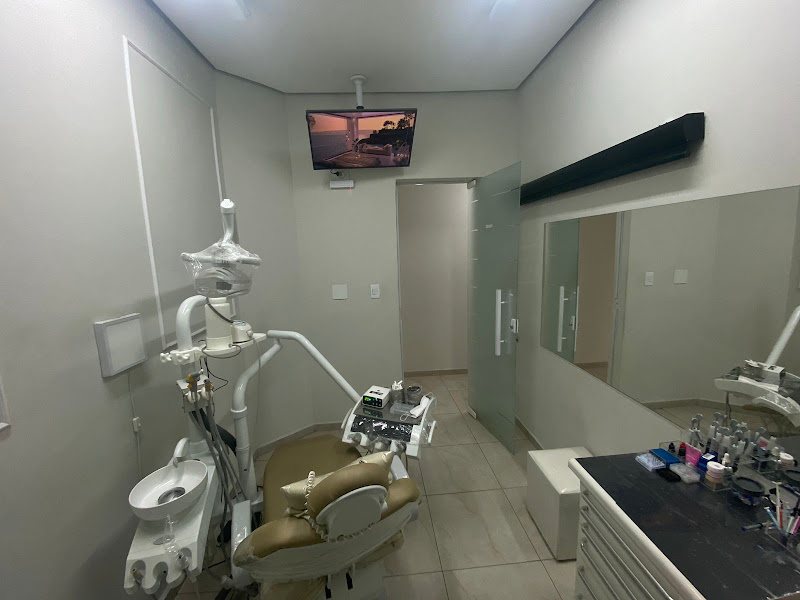 Foto 2 de Dr° Marcus Vinicius Odontologia