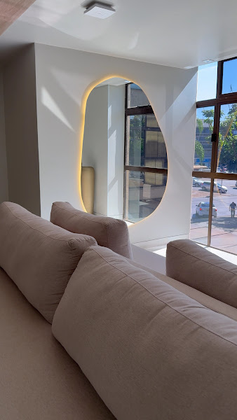 Foto 3 de Drª. MARINA MENDONÇA - HARMONIZAÇÃO FACIAL BRASÍLIA