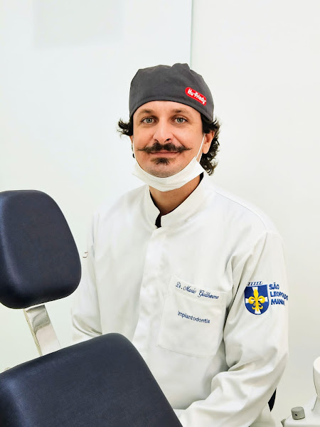 Foto 2 de Dr Mário Guilherme - Implante