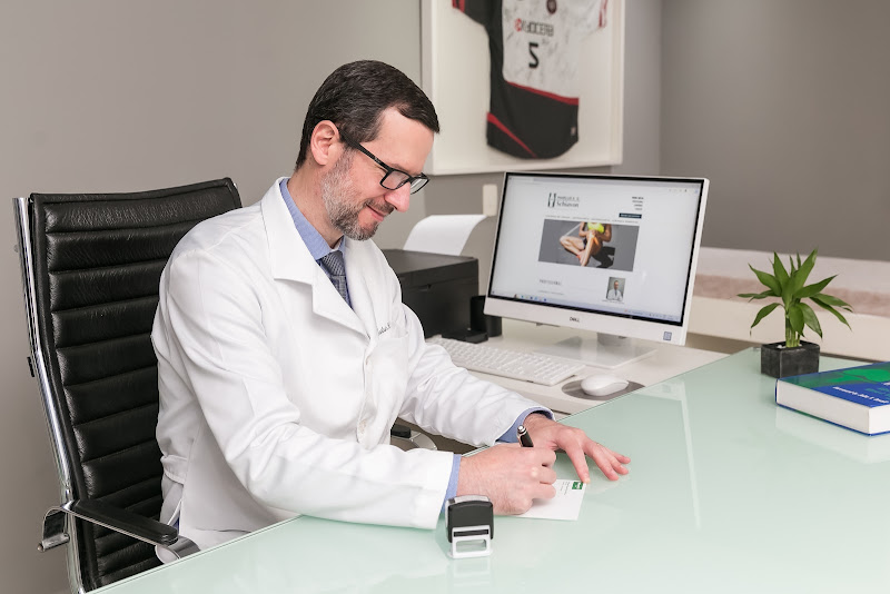 Foto 3 de Dr. Marlus Schiavon