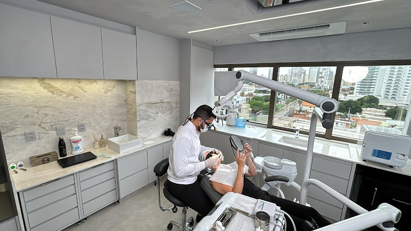 Foto 2 de Dr Mateus Ferreira | CONCÍPIO Oral Clinic