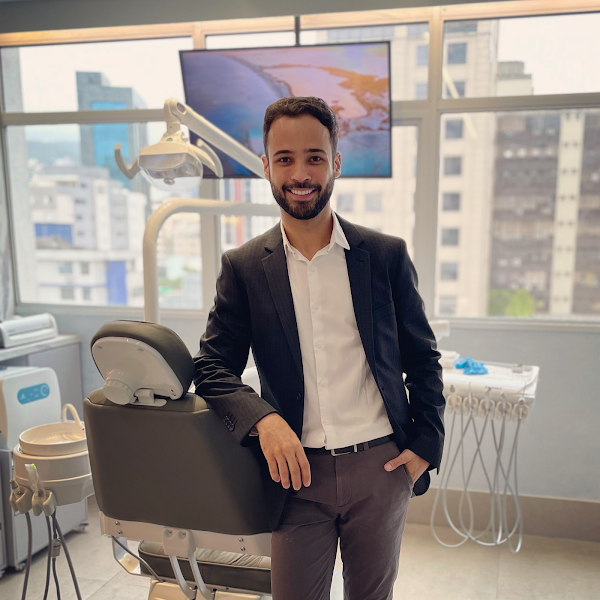 Foto 2 de Dr. Mateus Garcia