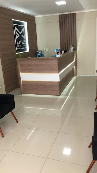 Foto 3 de Dr. Mateus Saldanha