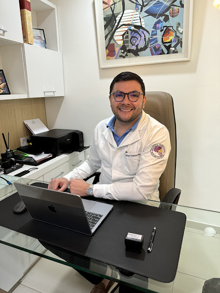 Foto 2 de Dr. Matheus Florêncio