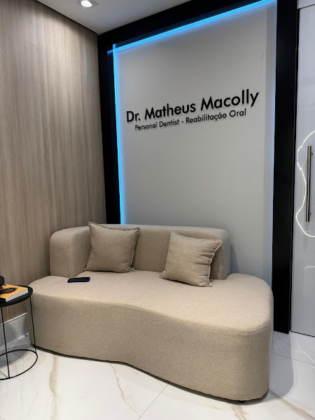 Foto 3 de Dr Matheus Macolly