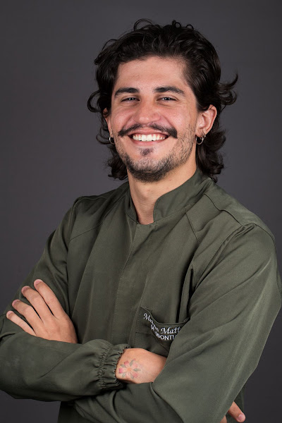 Foto de Dr Matheus Mattos - Tratamento odontológico com o devido cuidado e respeito!