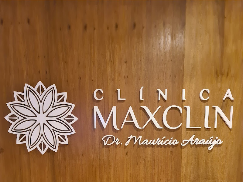 Foto de Dr. Maurício Araújo - Bioestimulador de Colágeno - Rinomodelação - Preenchimento Labial em Leblon