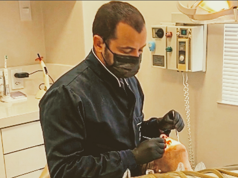 Foto de Dr. Michel Cunha - Dentista / Reabilitação do Sorriso