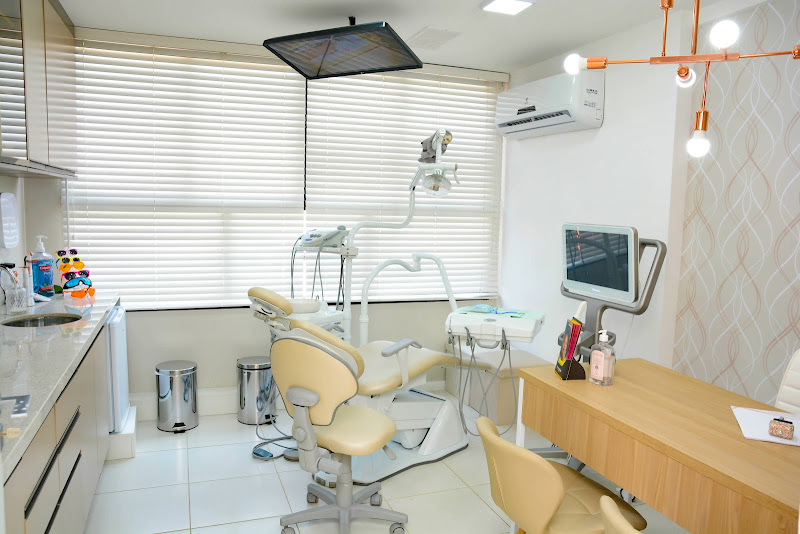 Foto 2 de Dr. Michelle Lotito