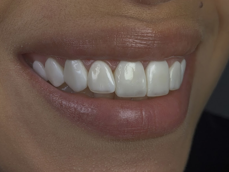 Foto de Dr Miguel Odontologia estética