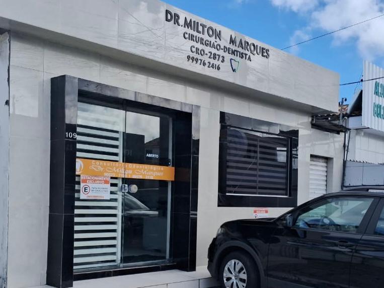 Foto 2 de Dr. Milton Marques | Dentista | Mandacaru | João Pessoa | Clareamento, Canal e Prótese Dentária