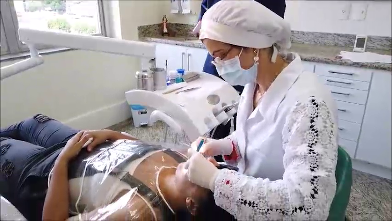 Foto 2 de Drª Mirella Leite