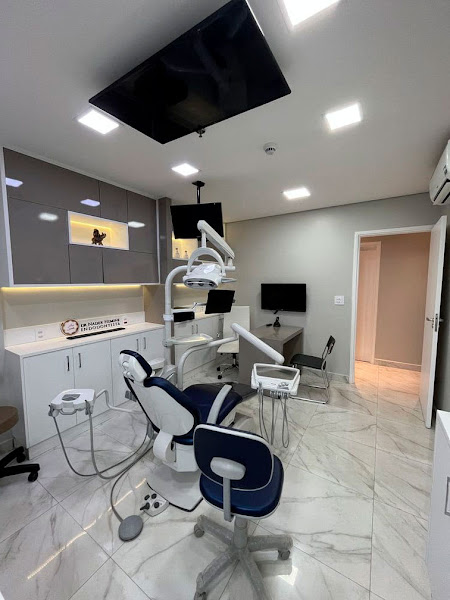 Foto 3 de Dr. Nader Hemine | Endodontia