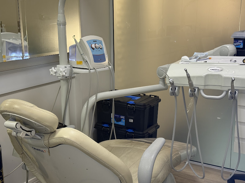 Foto 3 de Dr. Nathaniel Pierri - Odontologia
